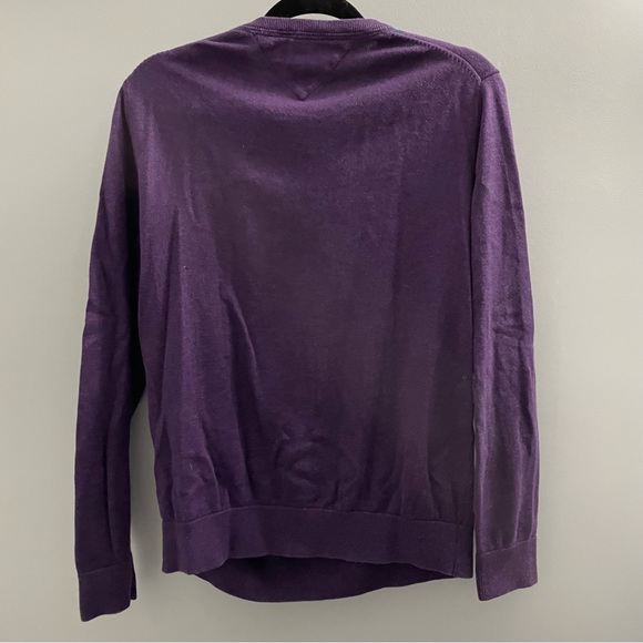 Tommy Hilfiger purple long sleeve size medium - Picture 5 of 6